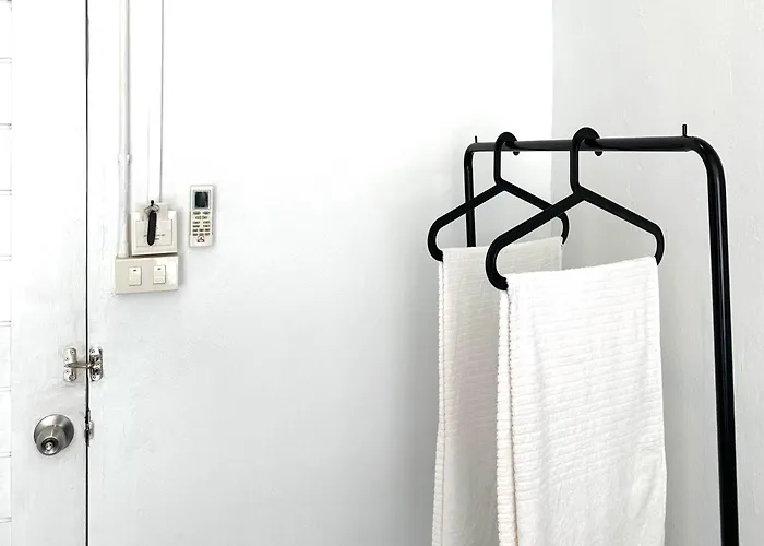 Hostal Beige Poshtels + Netflix *