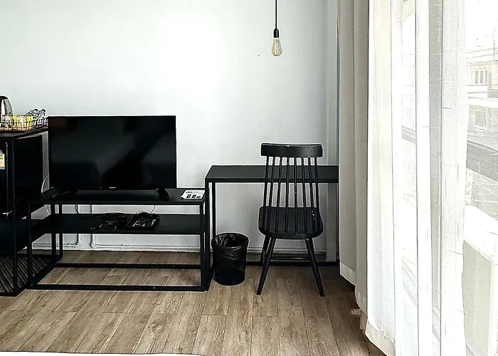 Beige Poshtels + Netflix Auberge de jeunesse