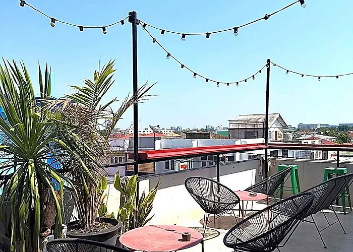 Beige Poshtels + Netflix Auberge de jeunesse Bangkok