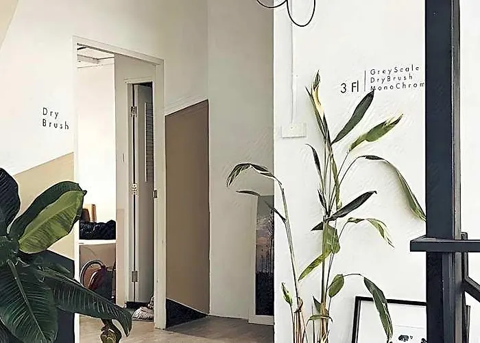 Beige Poshtels + Netflix Auberge de jeunesse