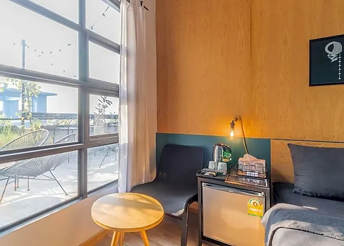 Beige Poshtels + Netflix Auberge de jeunesse Bangkok